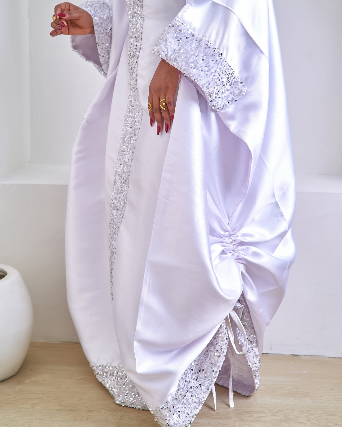 Zuri Luxurious White African Boubou