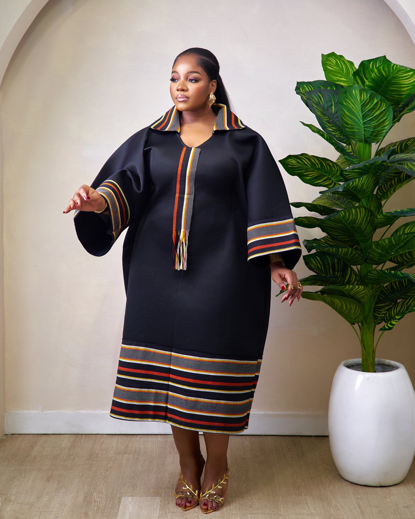 Asanda Black Short Aso Oke Boubou